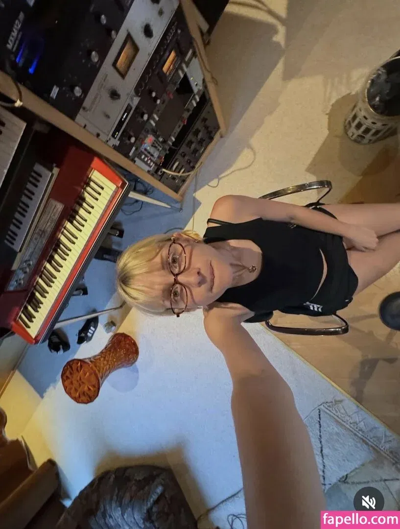 Angèle Van Laeken Onlyfans Photo Gallery 