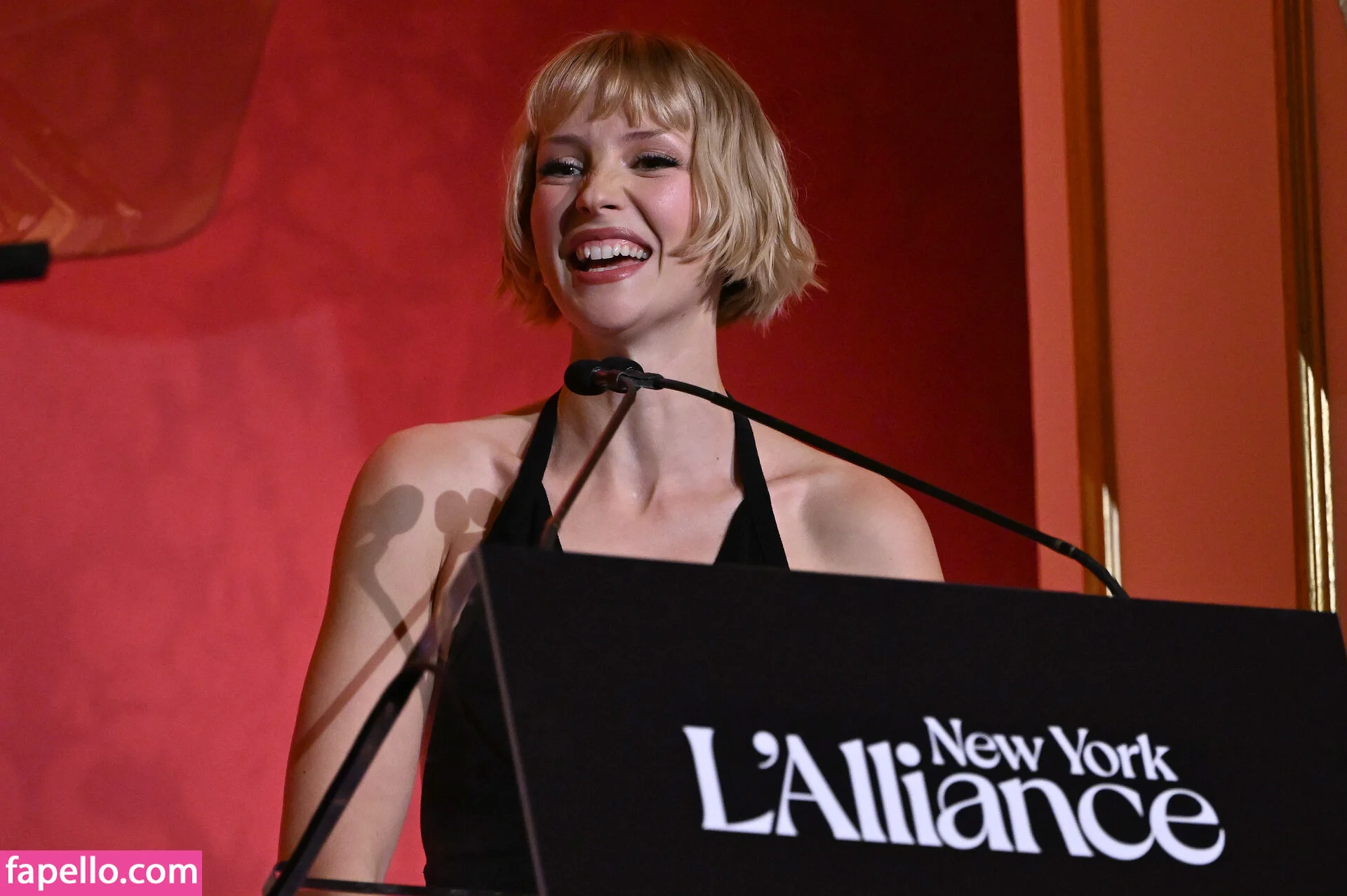 Angèle Van Laeken Onlyfans Photo Gallery 