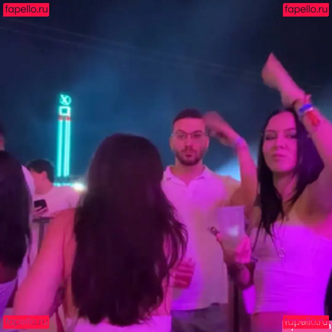 Sofia Santino Onlyfans Photo Gallery 