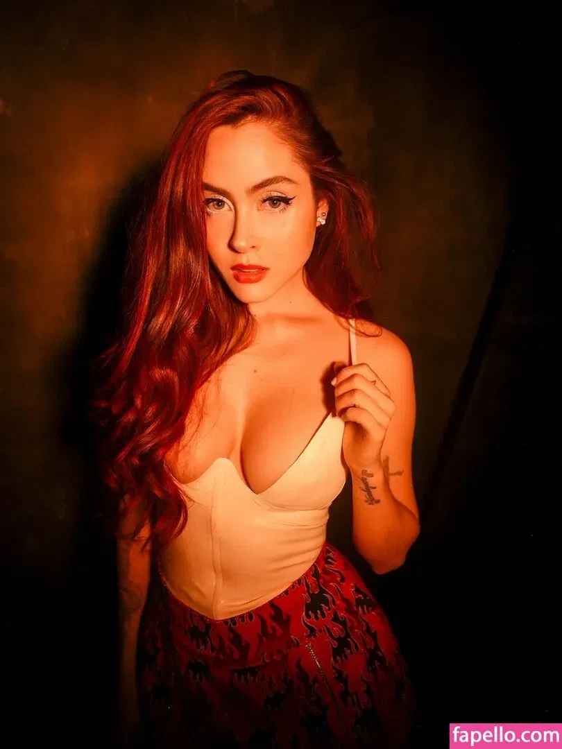 Maren Altman Onlyfans Photo Gallery 