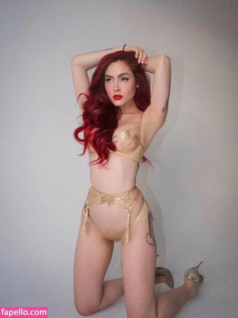 Maren Altman Onlyfans Photo Gallery 