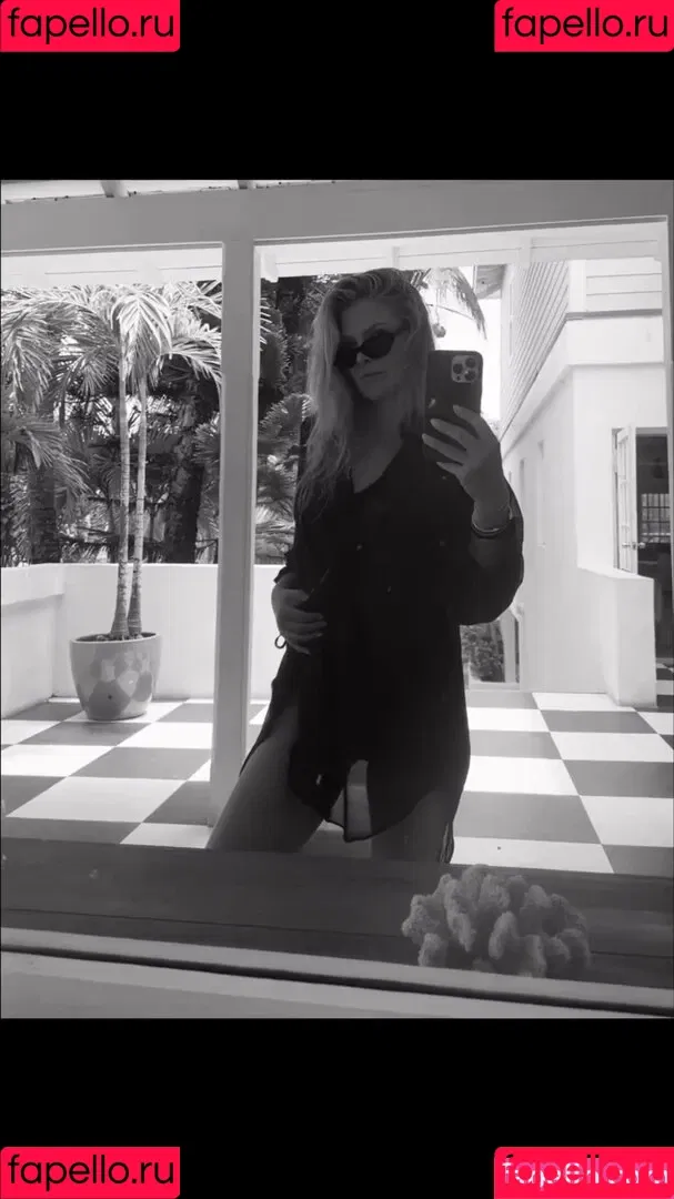 Ali Larter Onlyfans Photo Gallery 