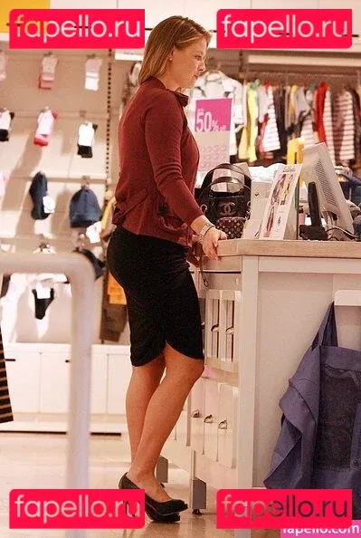 Ali Larter Onlyfans Photo Gallery 