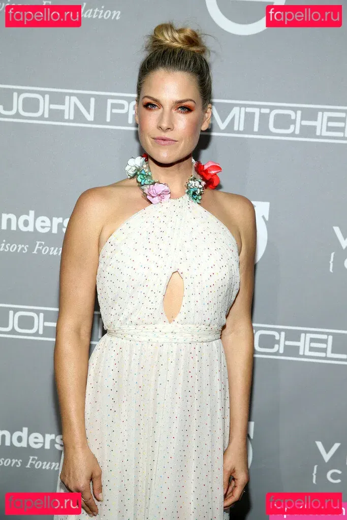 Ali Larter Onlyfans Photo Gallery 