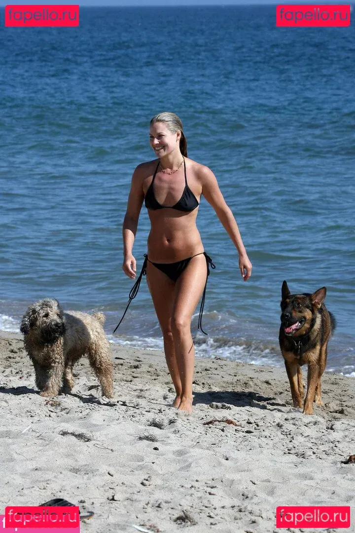 Ali Larter Onlyfans Photo Gallery 