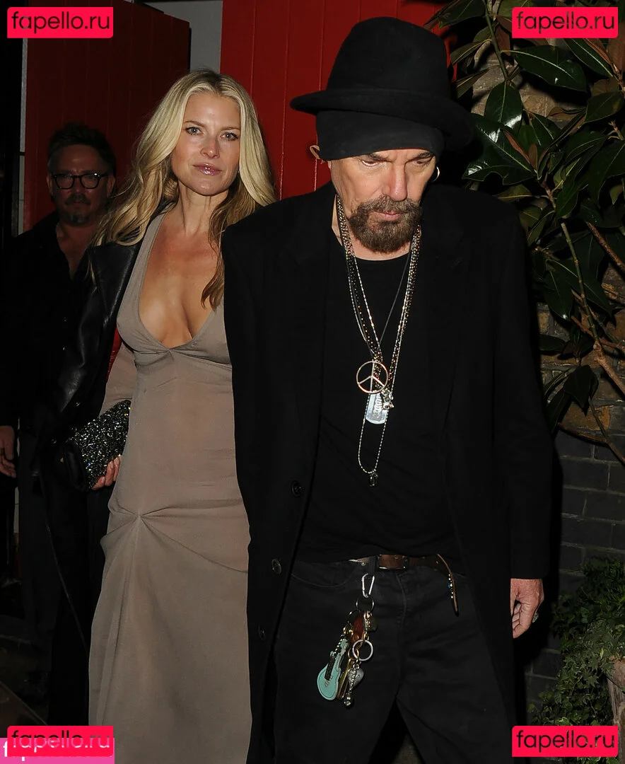 Ali Larter Onlyfans Photo Gallery 