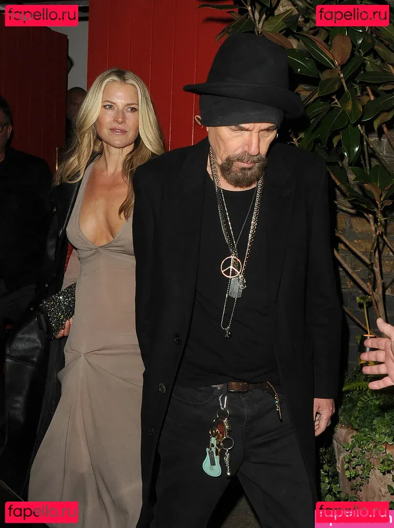 Ali Larter Onlyfans Photo Gallery 