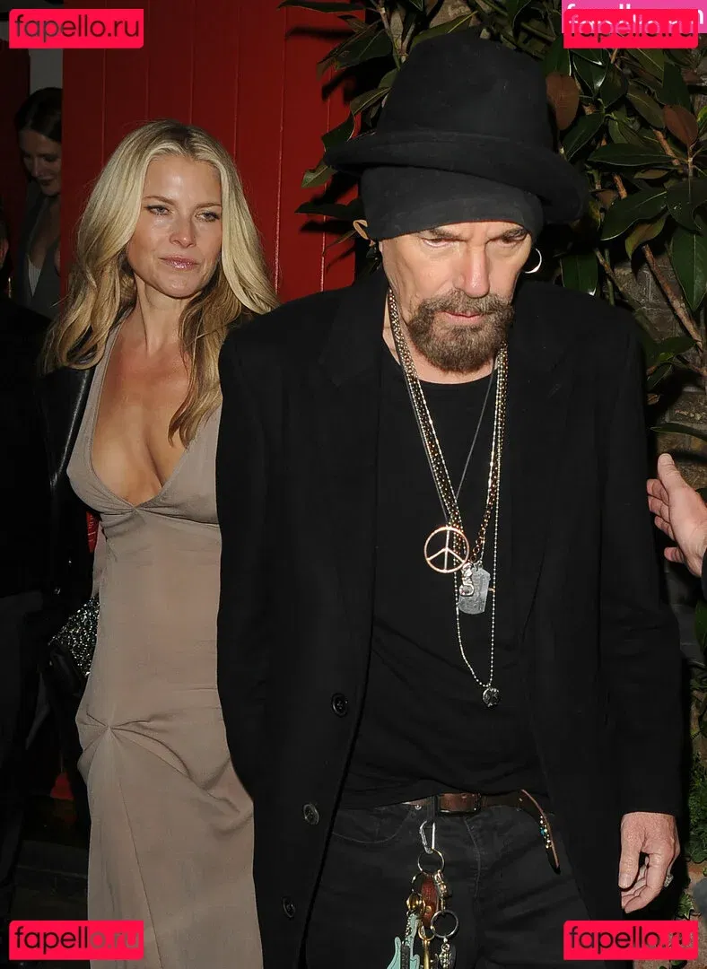 Ali Larter Onlyfans Photo Gallery 