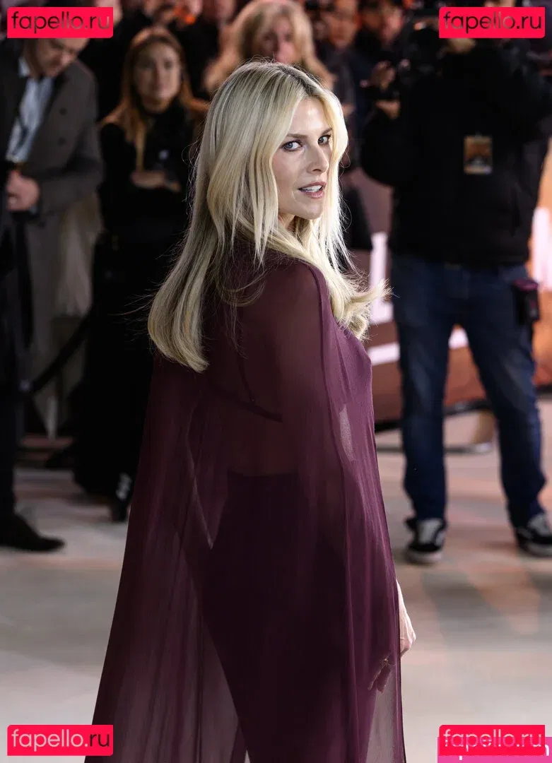 Ali Larter Onlyfans Photo Gallery 