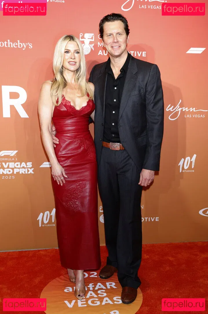 Ali Larter Onlyfans Photo Gallery 