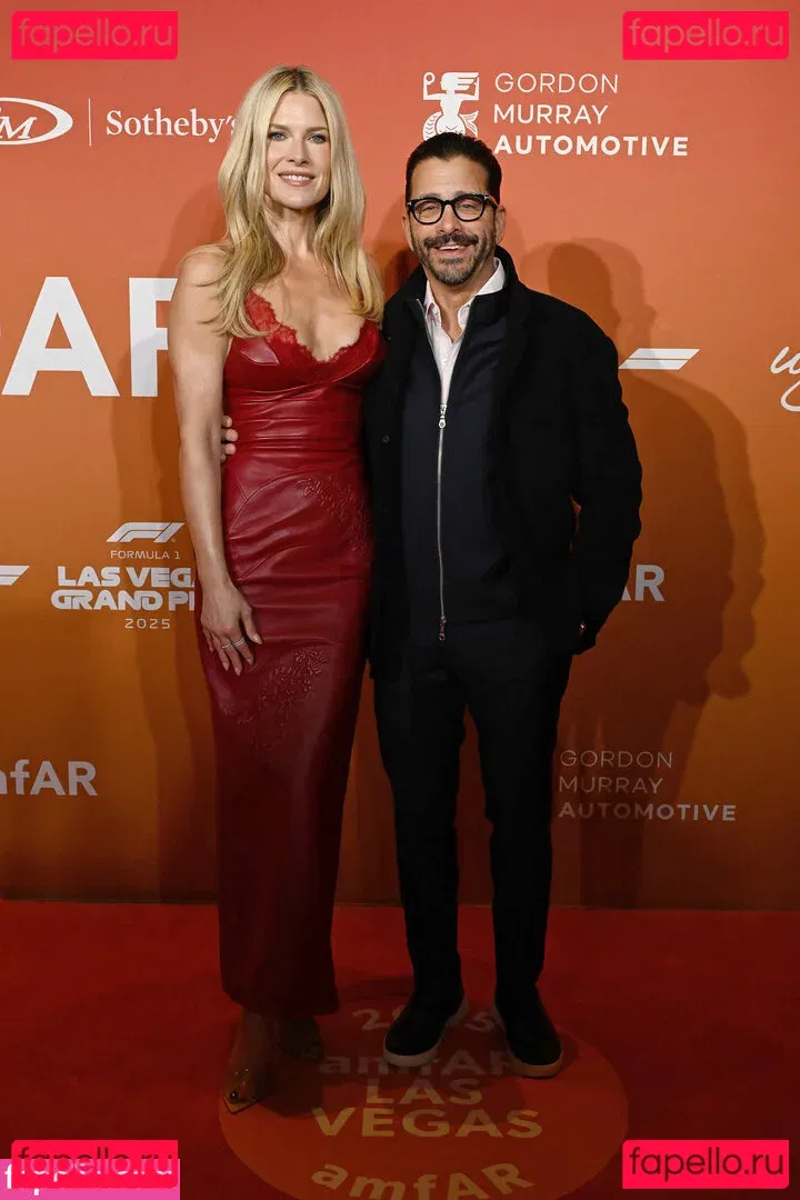 Ali Larter Onlyfans Photo Gallery 