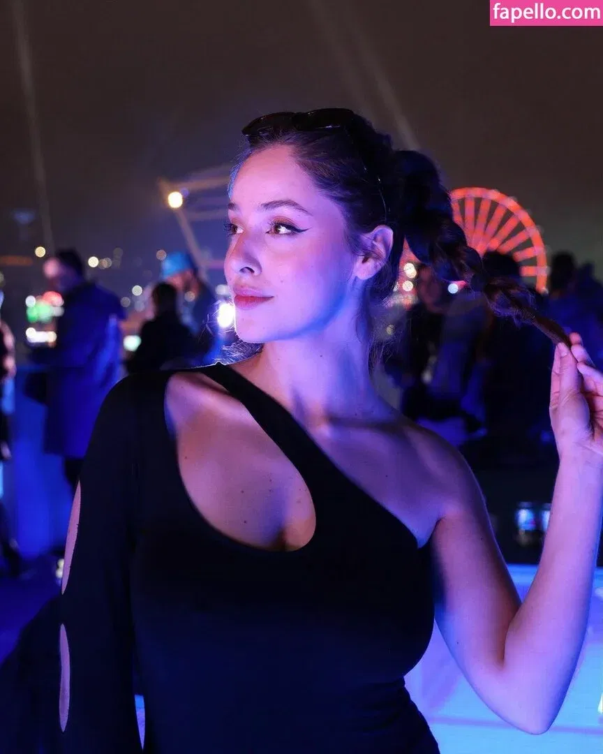 marvnaa Onlyfans Photo Gallery 