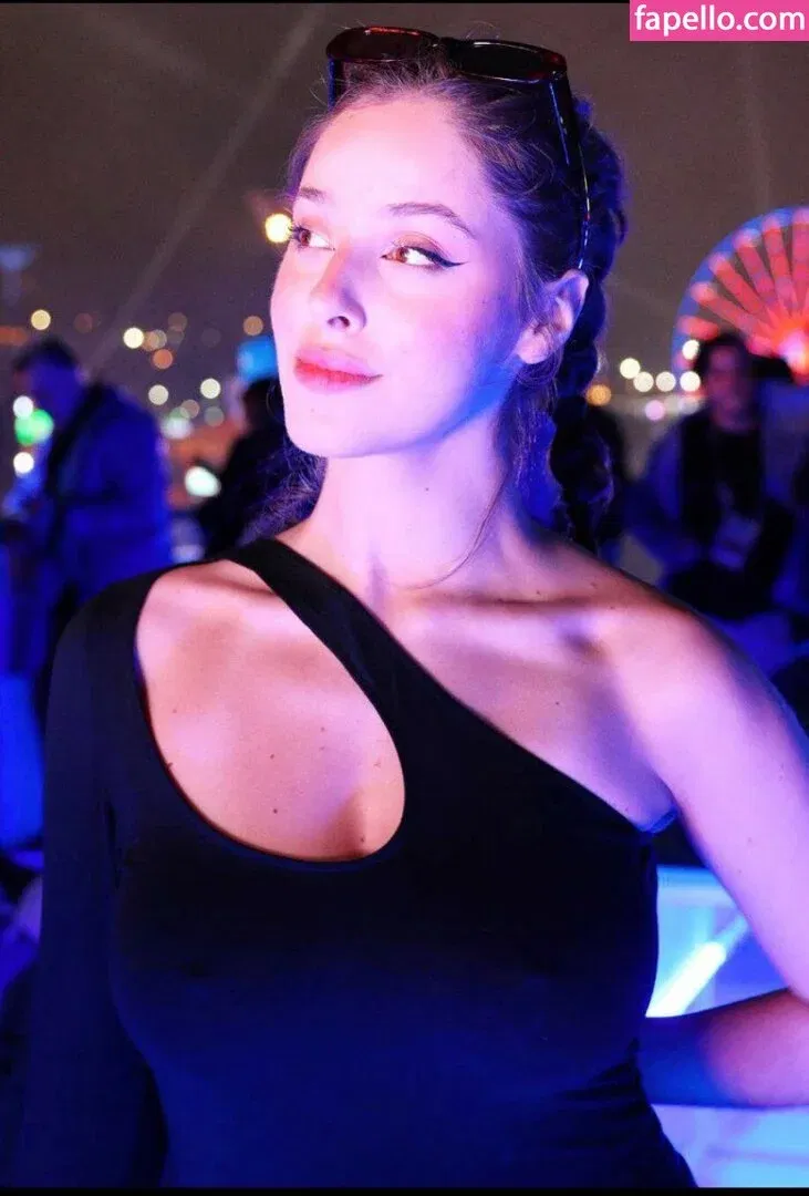 marvnaa Onlyfans Photo Gallery 