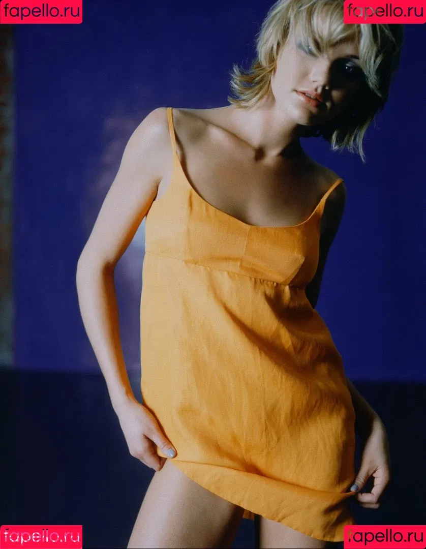 Cameron Diaz Onlyfans Photo Gallery 