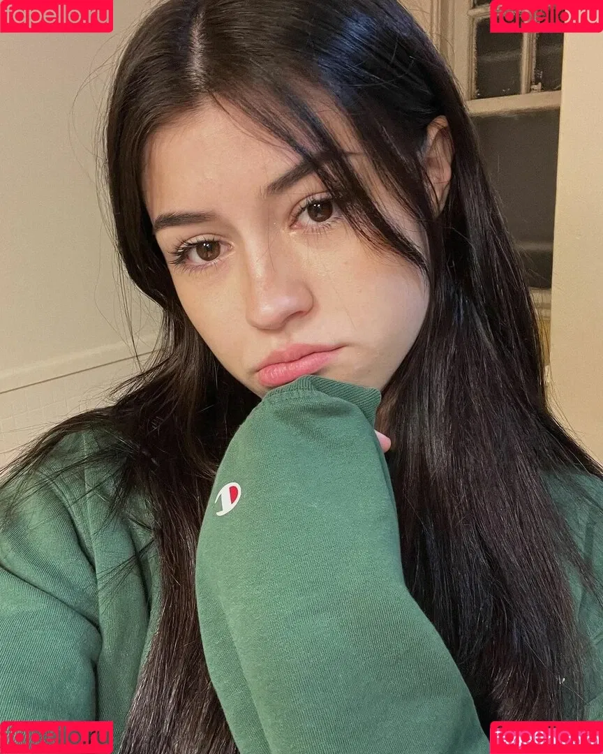 ava.rxsee Onlyfans Photo Gallery 