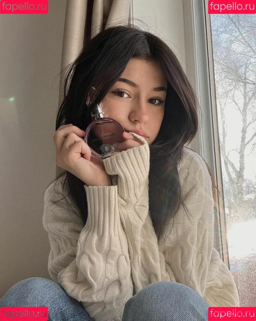 ava.rxsee Onlyfans Photo Gallery 