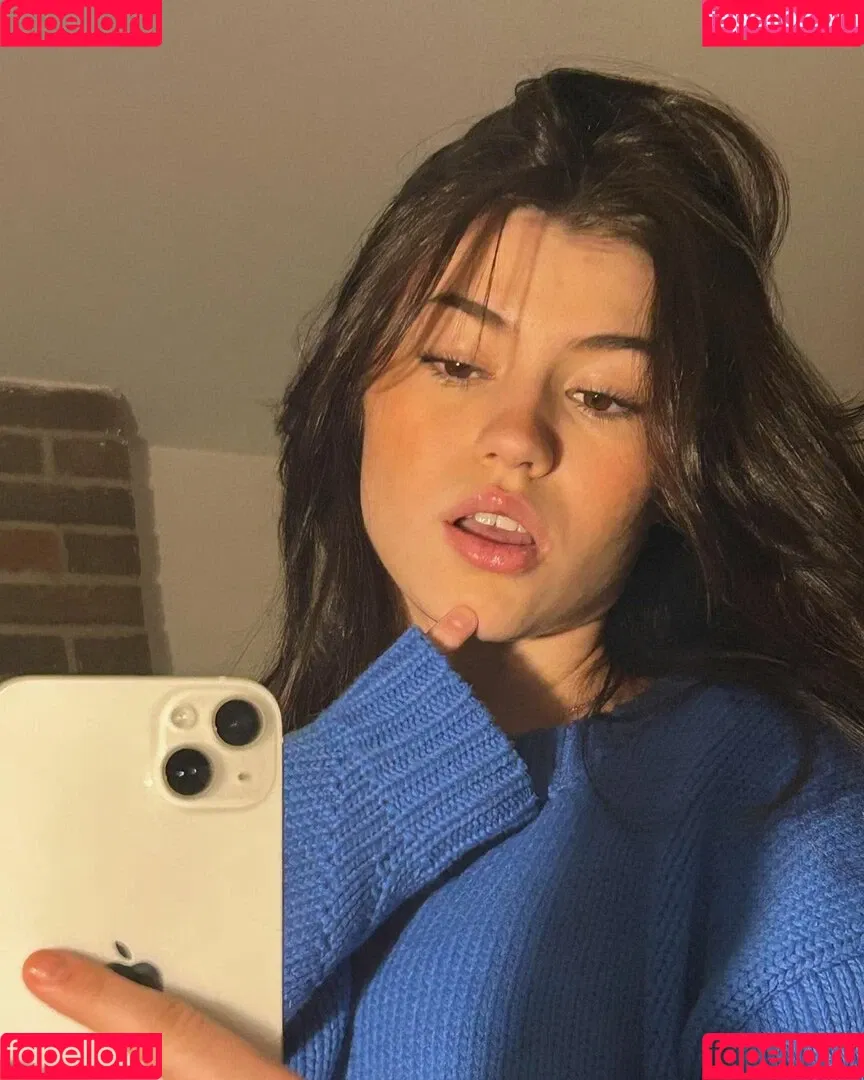 ava.rxsee Onlyfans Photo Gallery 