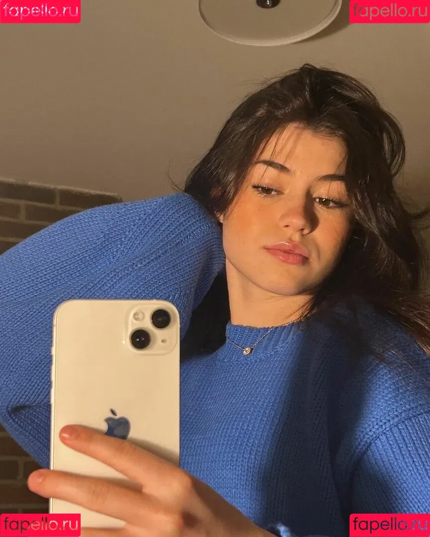ava.rxsee Onlyfans Photo Gallery 