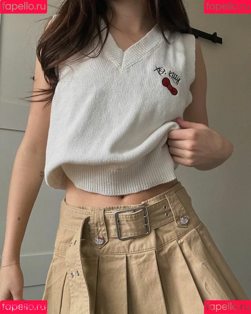 ava.rxsee Onlyfans Photo Gallery 