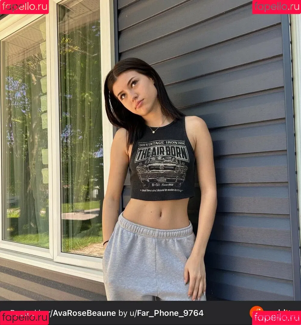 ava.rxsee Onlyfans Photo Gallery 