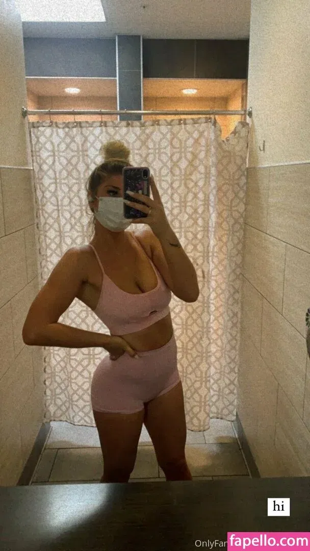 ava.rxsee Onlyfans Photo Gallery 