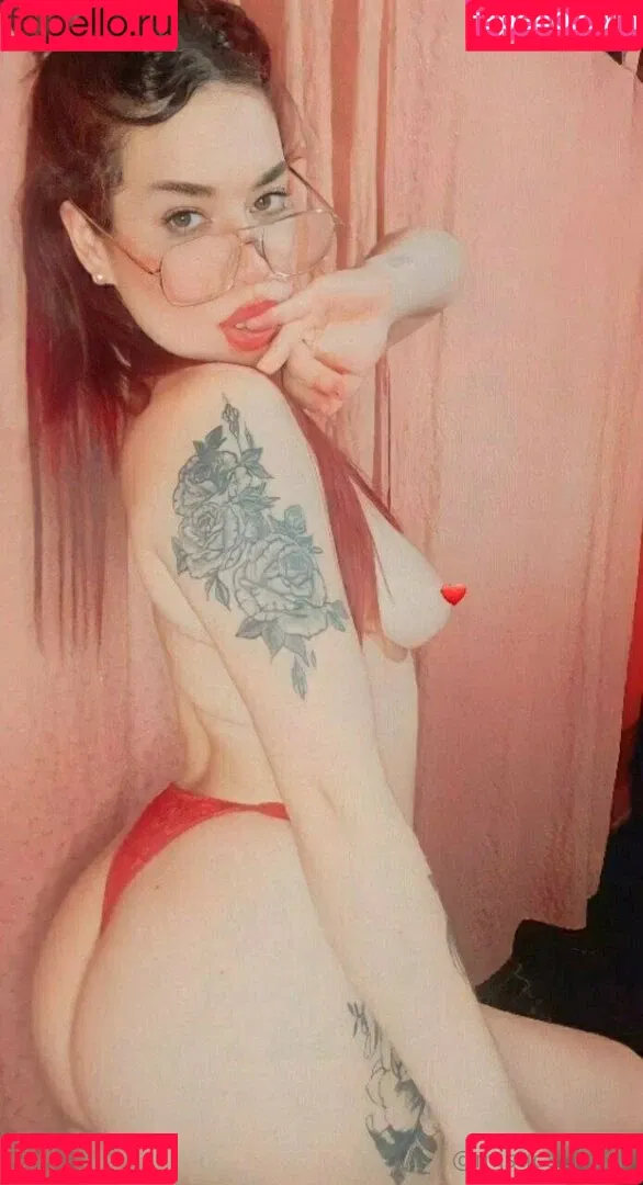 misticacristal Onlyfans Photo Gallery 