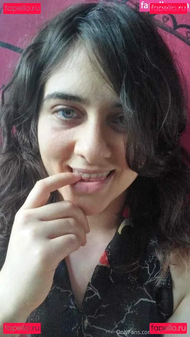 misticacristal Onlyfans Photo Gallery 