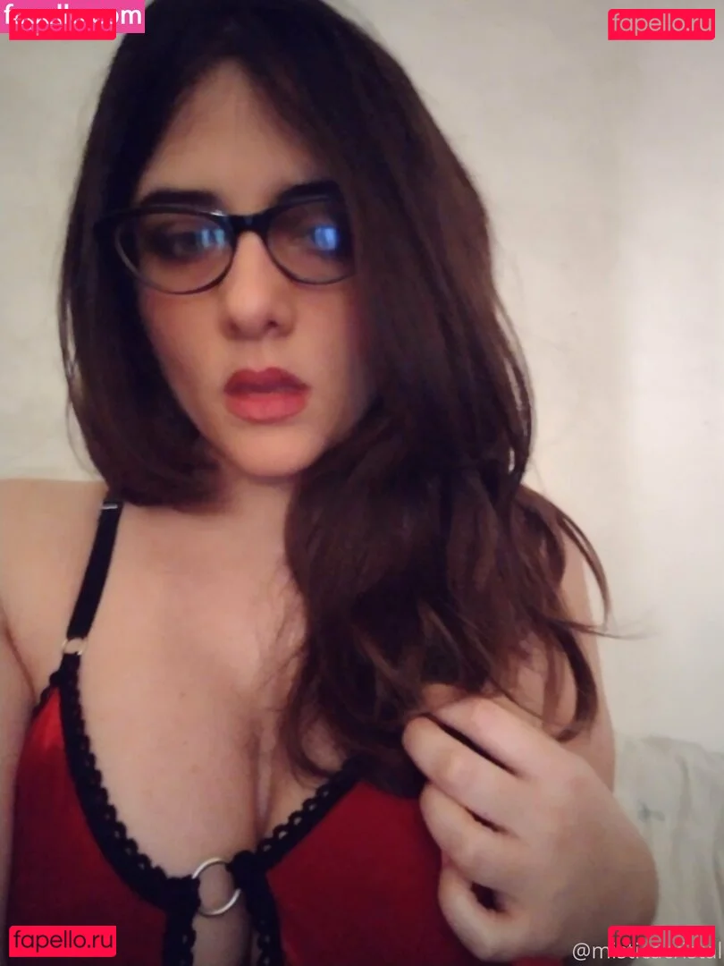 misticacristal Onlyfans Photo Gallery 