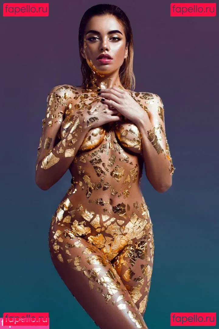 Margo Dumas Onlyfans Photo Gallery 