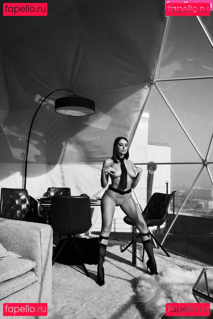 Margo Dumas Onlyfans Photo Gallery 