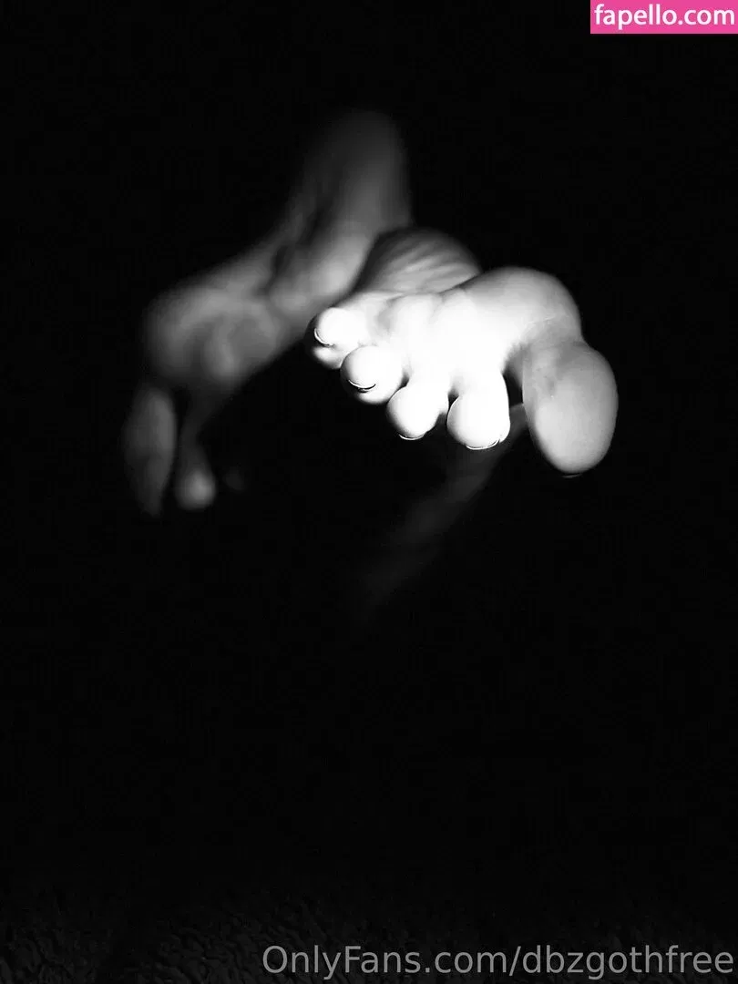 dbzgoth Onlyfans Photo Gallery 