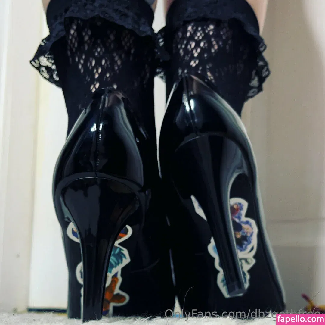 dbzgoth Onlyfans Photo Gallery 