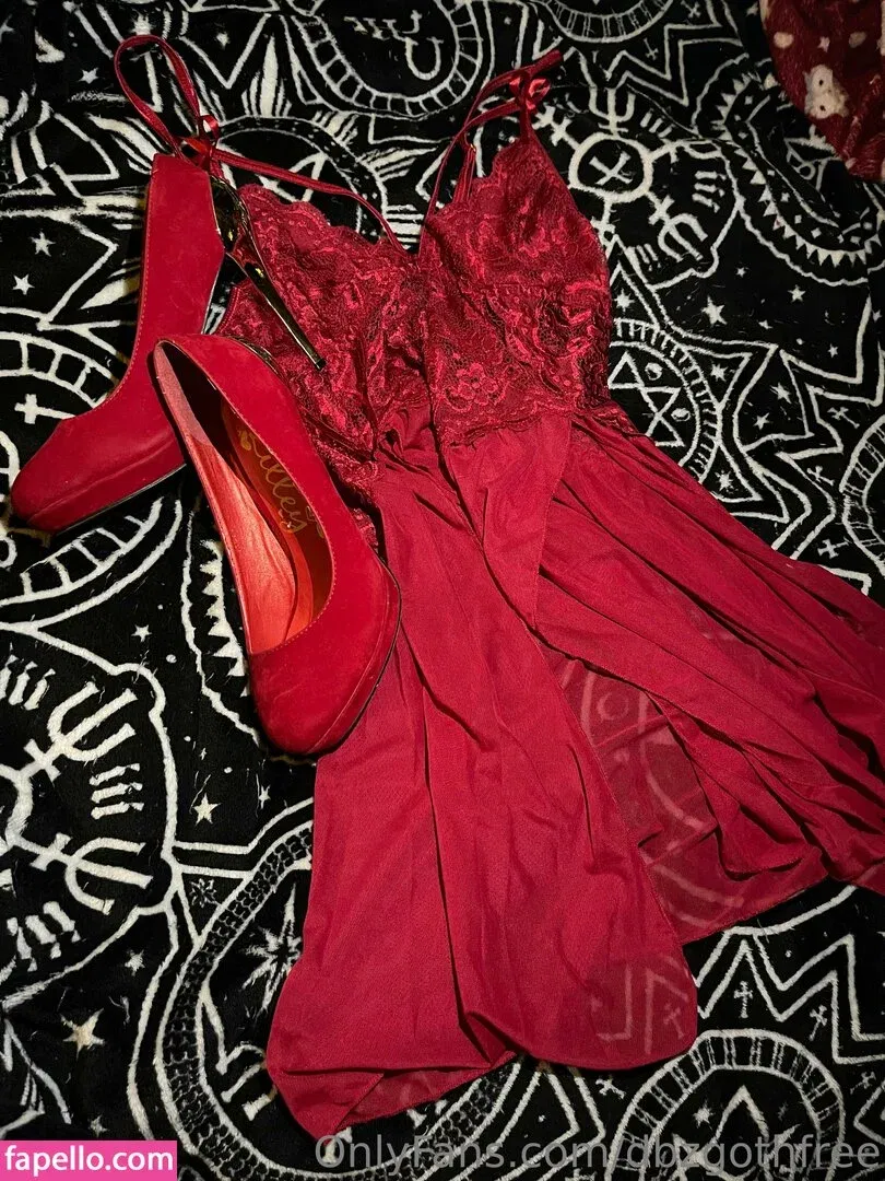 dbzgoth Onlyfans Photo Gallery 