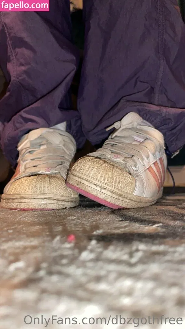 dbzgoth Onlyfans Photo Gallery 