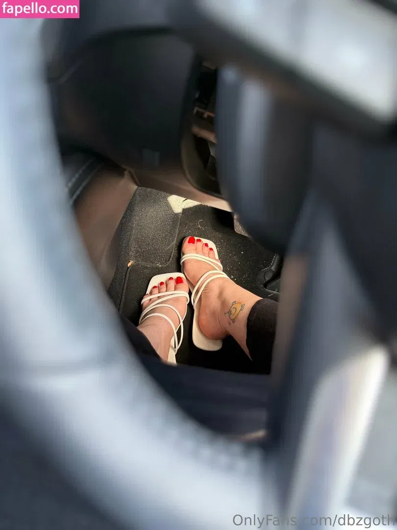 dbzgoth Onlyfans Photo Gallery 