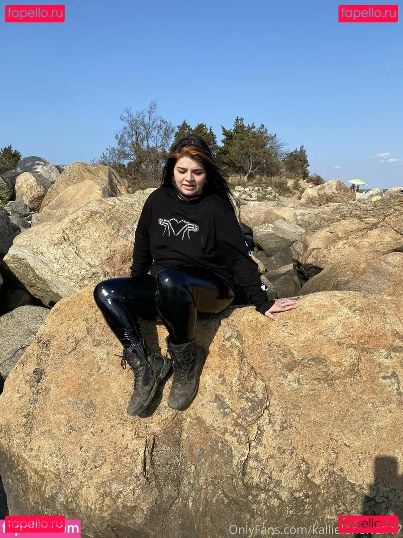 kallielonewolf17 Onlyfans Photo Gallery 