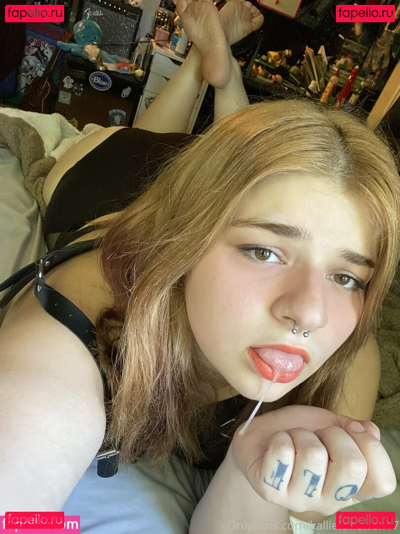 kallielonewolf17 Onlyfans Photo Gallery 