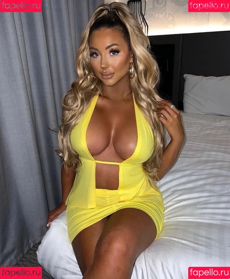 Beth Amelia Onlyfans Photo Gallery 