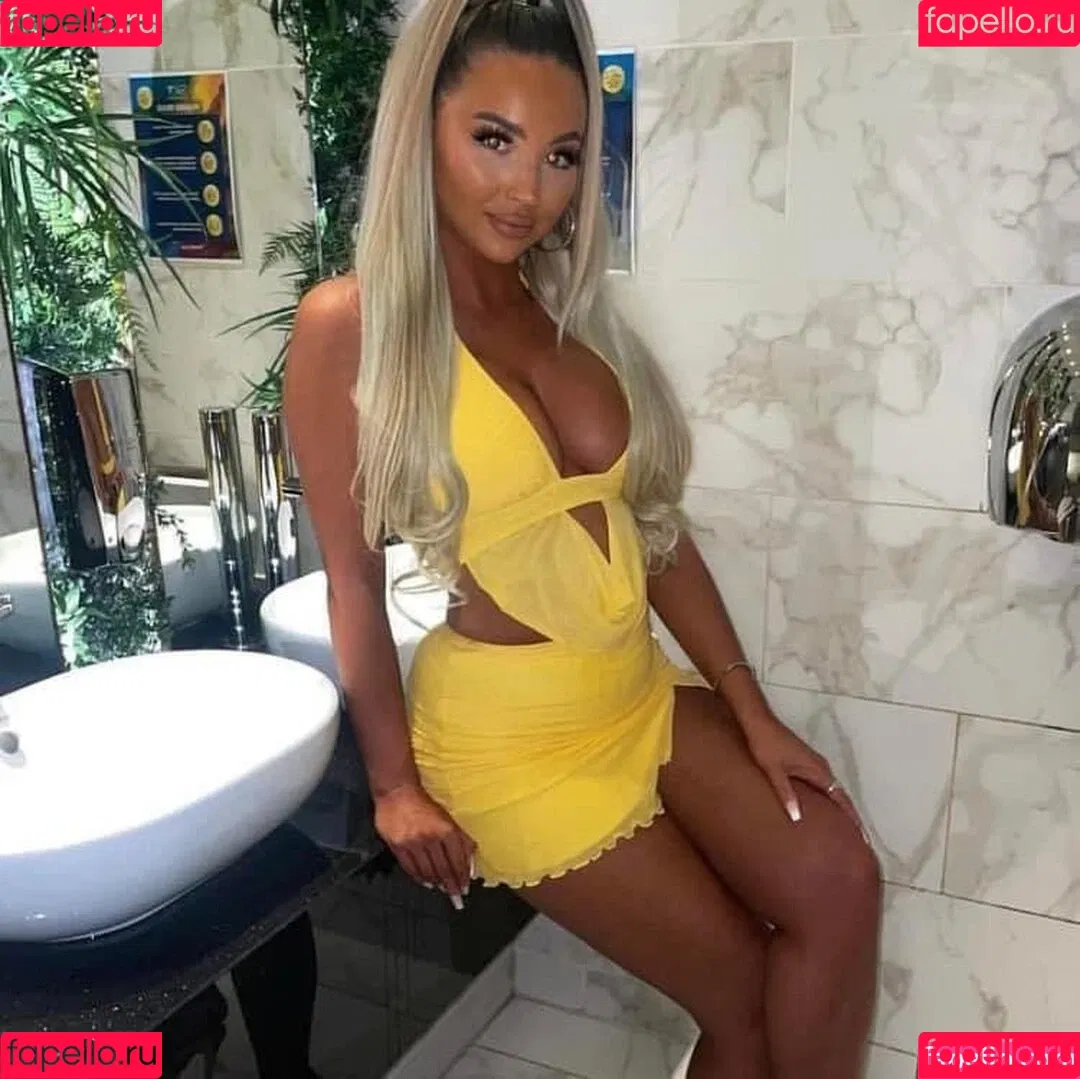 Beth Amelia Onlyfans Photo Gallery 