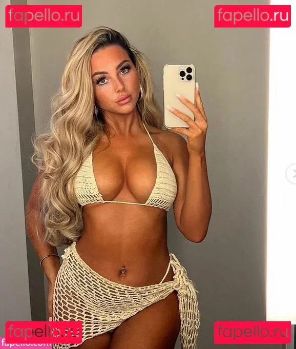 Beth Amelia Onlyfans Photo Gallery 