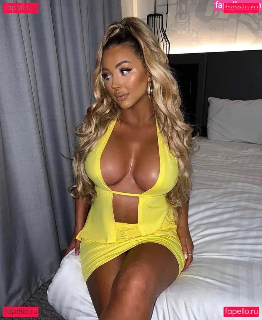 Beth Amelia Onlyfans Photo Gallery 