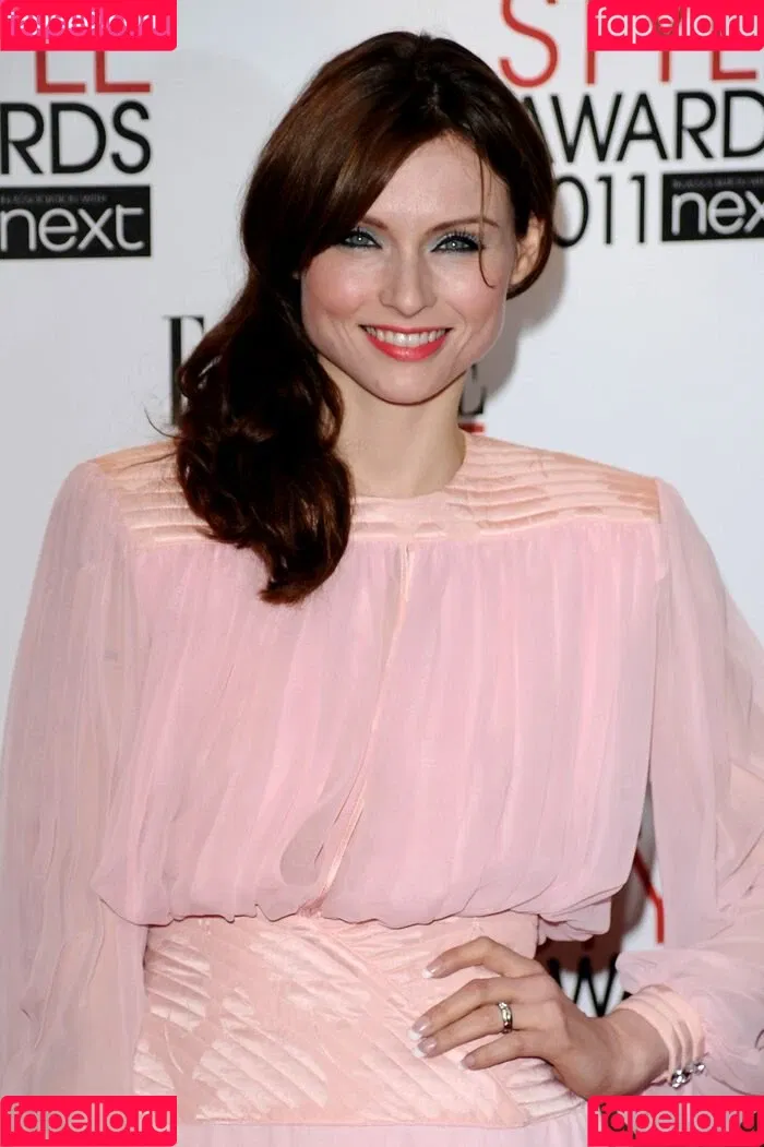 Sophie Ellis-Bextor Onlyfans Photo Gallery 