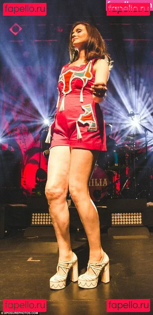 Sophie Ellis-Bextor Onlyfans Photo Gallery 