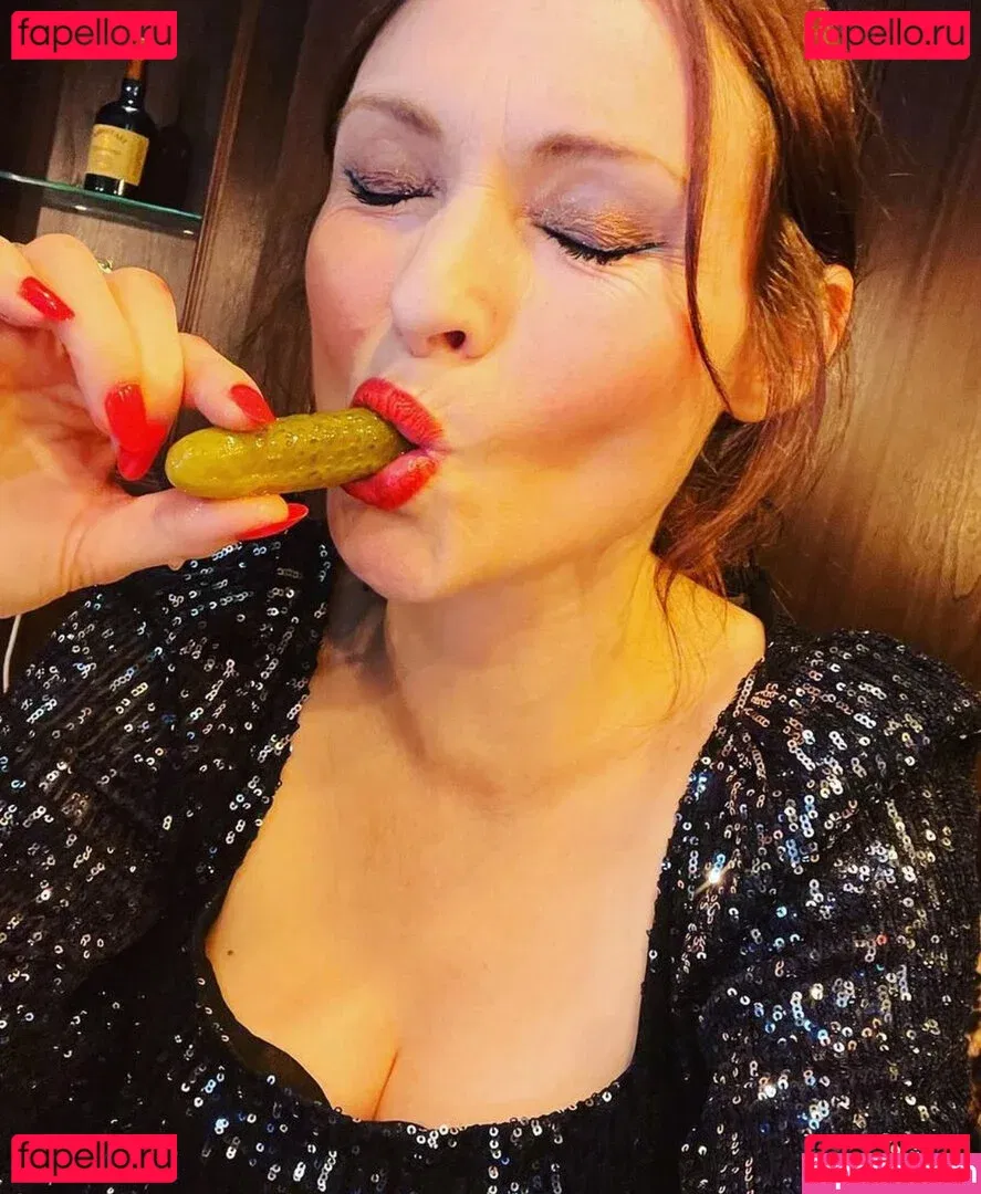 Sophie Ellis-Bextor Onlyfans Photo Gallery 