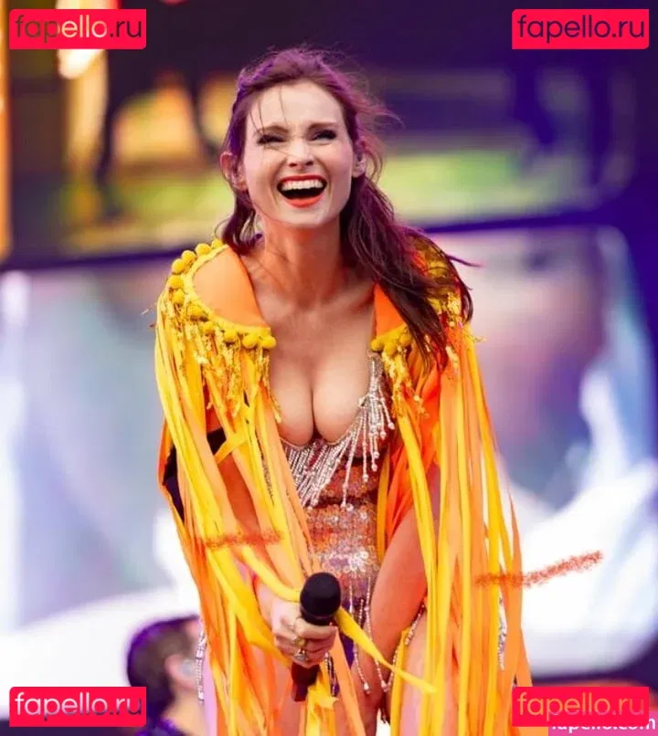 Sophie Ellis-Bextor Onlyfans Photo Gallery 