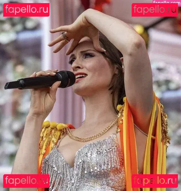 Sophie Ellis-Bextor Onlyfans Photo Gallery 