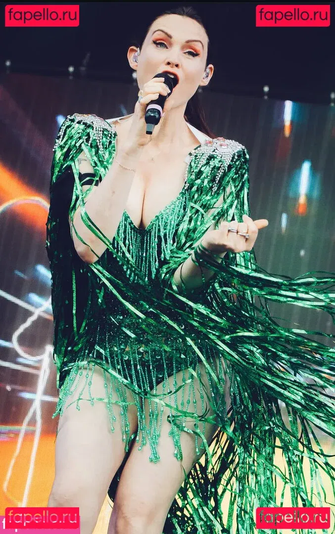 Sophie Ellis-Bextor Onlyfans Photo Gallery 