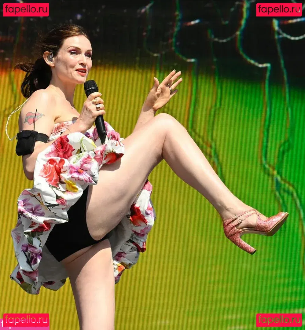 Sophie Ellis-Bextor Onlyfans Photo Gallery 