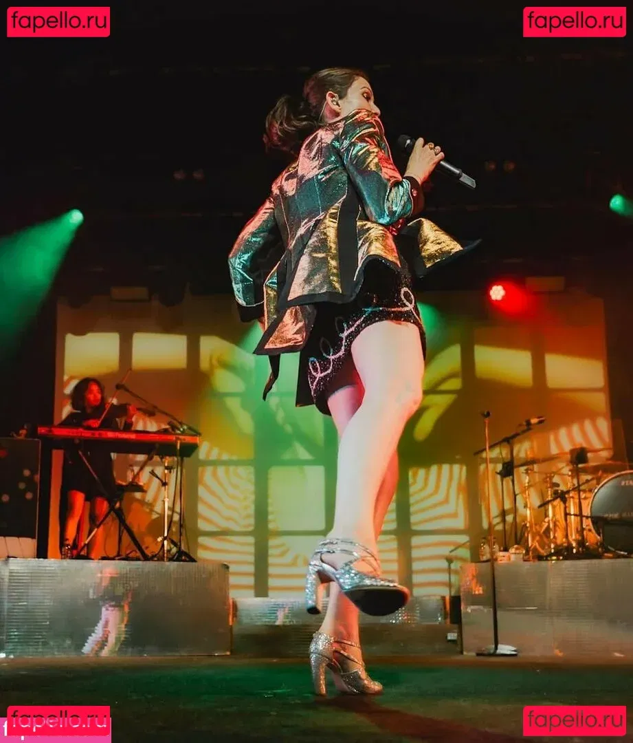 Sophie Ellis-Bextor Onlyfans Photo Gallery 