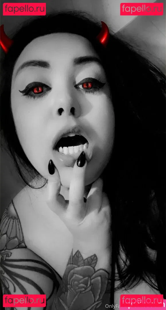 ravenbadini Onlyfans Photo Gallery 